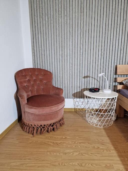 Grosszuegige Ferienwohnung 4+1 P. Büttelborn Zewnętrze zdjęcie