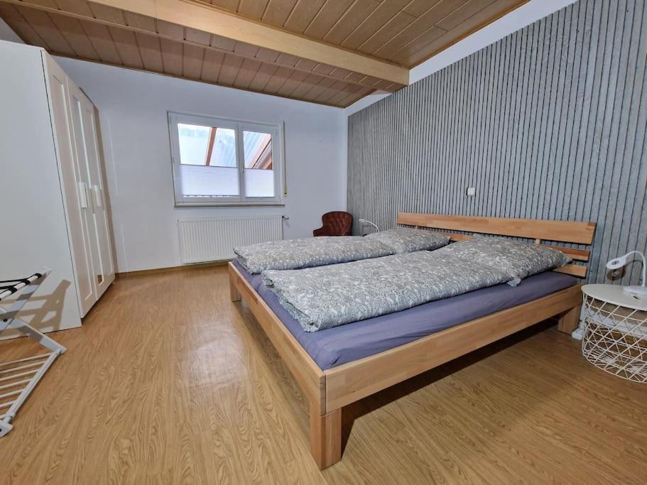 Grosszuegige Ferienwohnung 4+1 P. Büttelborn Zewnętrze zdjęcie