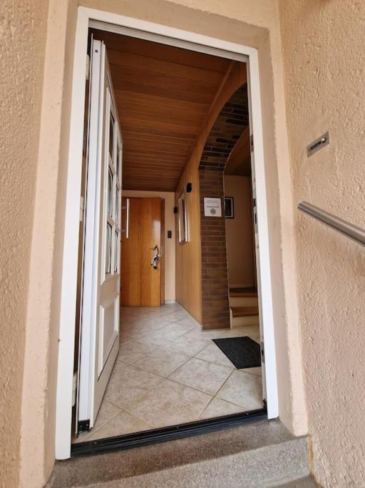 Grosszuegige Ferienwohnung 4+1 P. Büttelborn Zewnętrze zdjęcie